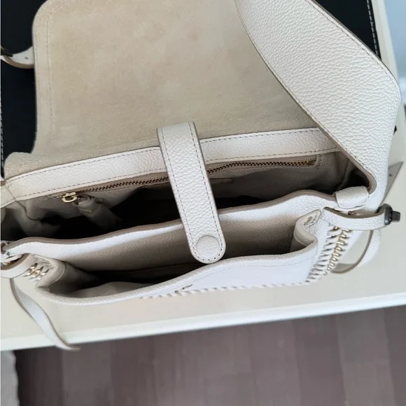 Coach Soft White Pebble Leather Crossbody with Gold Chain Trim. NWOT Medium SZ - Picture 9 of 16